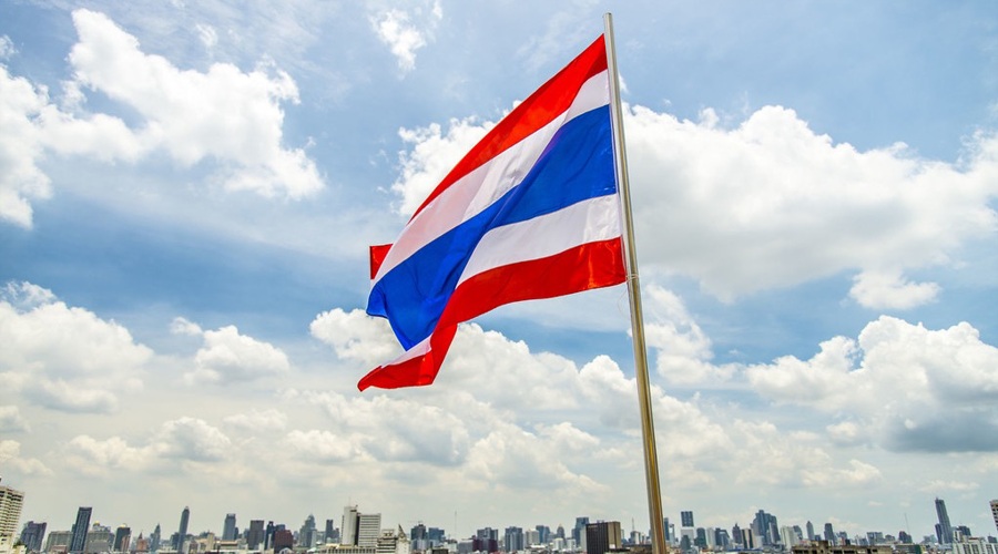 包钢股份近期在中铁检验认证中心的认可下成功推进75kg/m高强高耐磨热处理钢轨方案评审